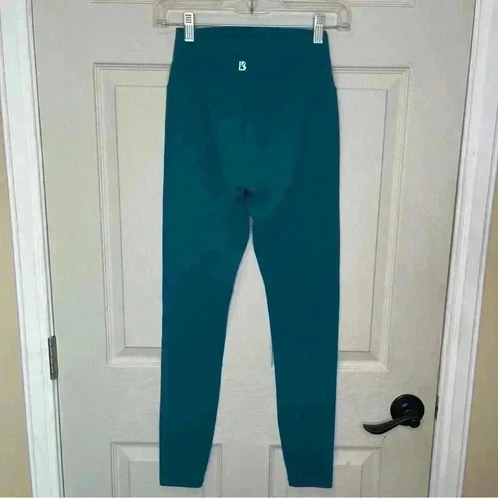 Buff Bunny Women’s Mid Calf Teal High Waist Sz M